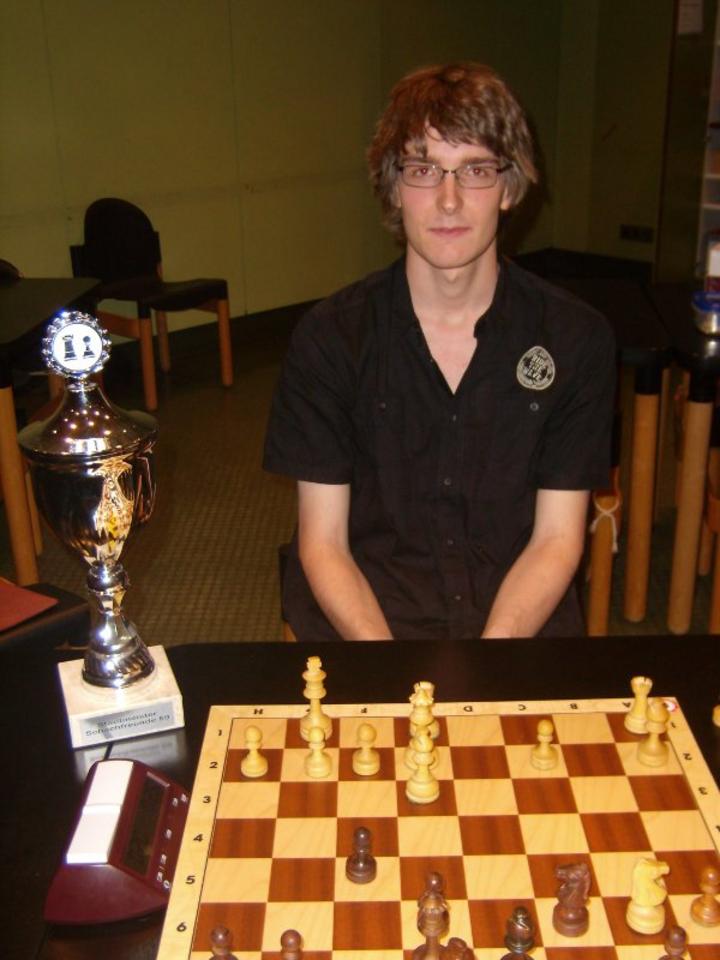 Neuer Stadtmeister der Schachfreunde wurde der jüngste Teilnehmer: Julian Maisch