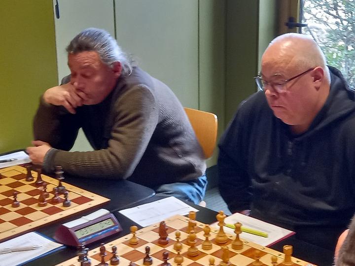 Andras Trombitas (links) und Oliver Handel sind die beiden Spitzenspieler der dritten Mannschaft in der Kreisklasse